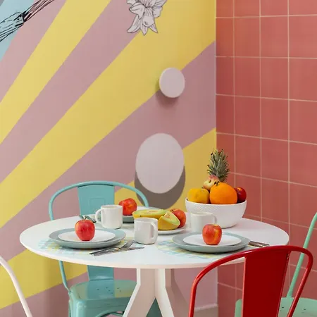 Apartment Heart With Patio , By Cazul